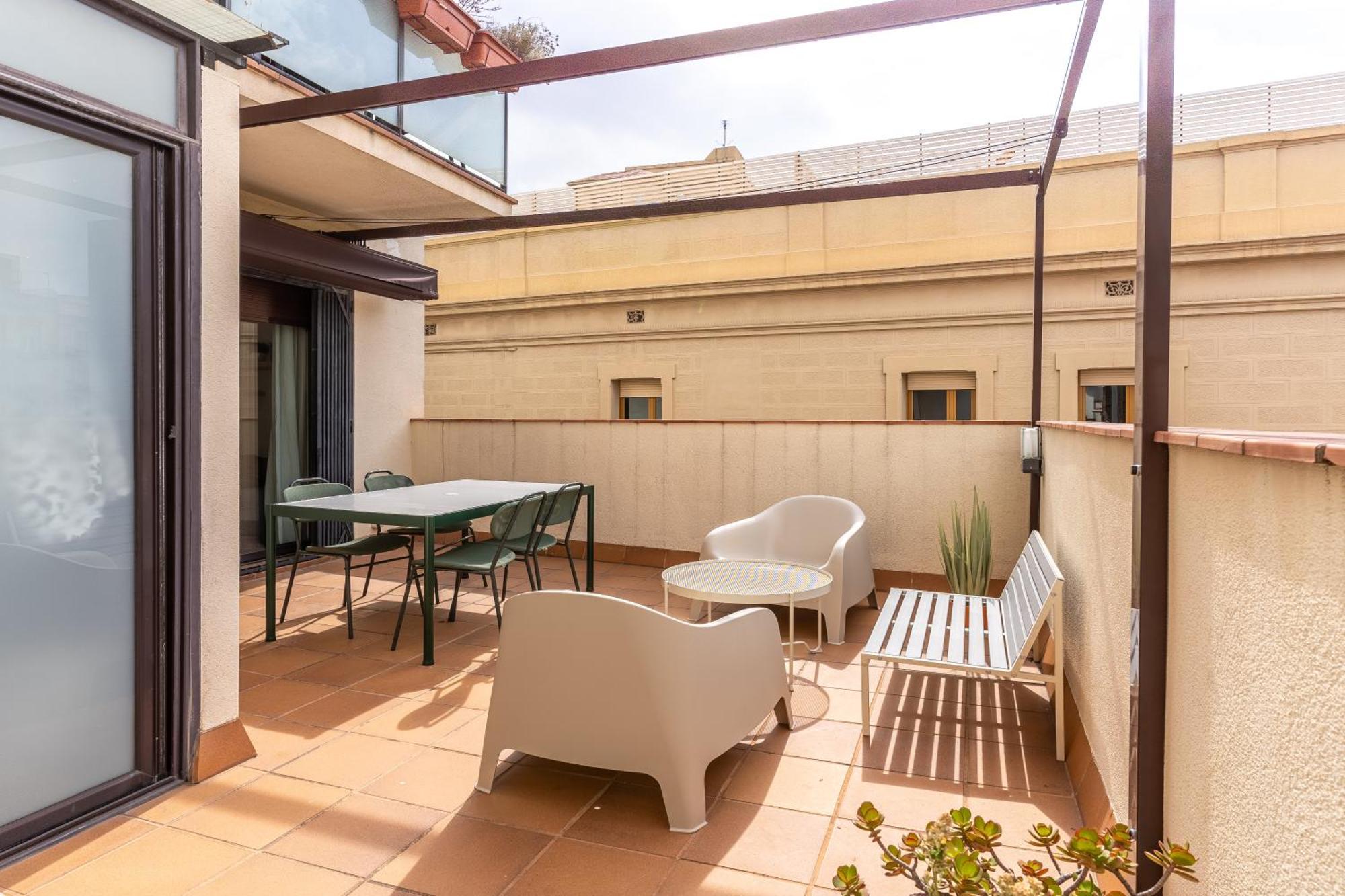 Centrico Apartamento Con Terraza Barcelona Luaran gambar